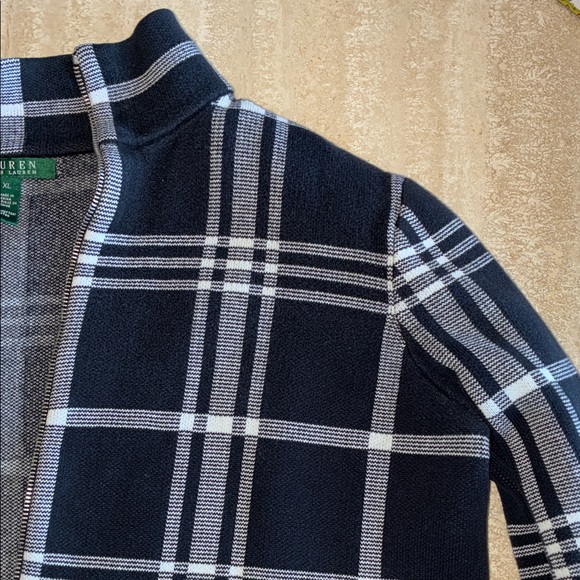 Lauren Ralph Lauren Women's Grey & White Plaid Cardigan Sweater, Zip Front. XL - Picture 6 of 16